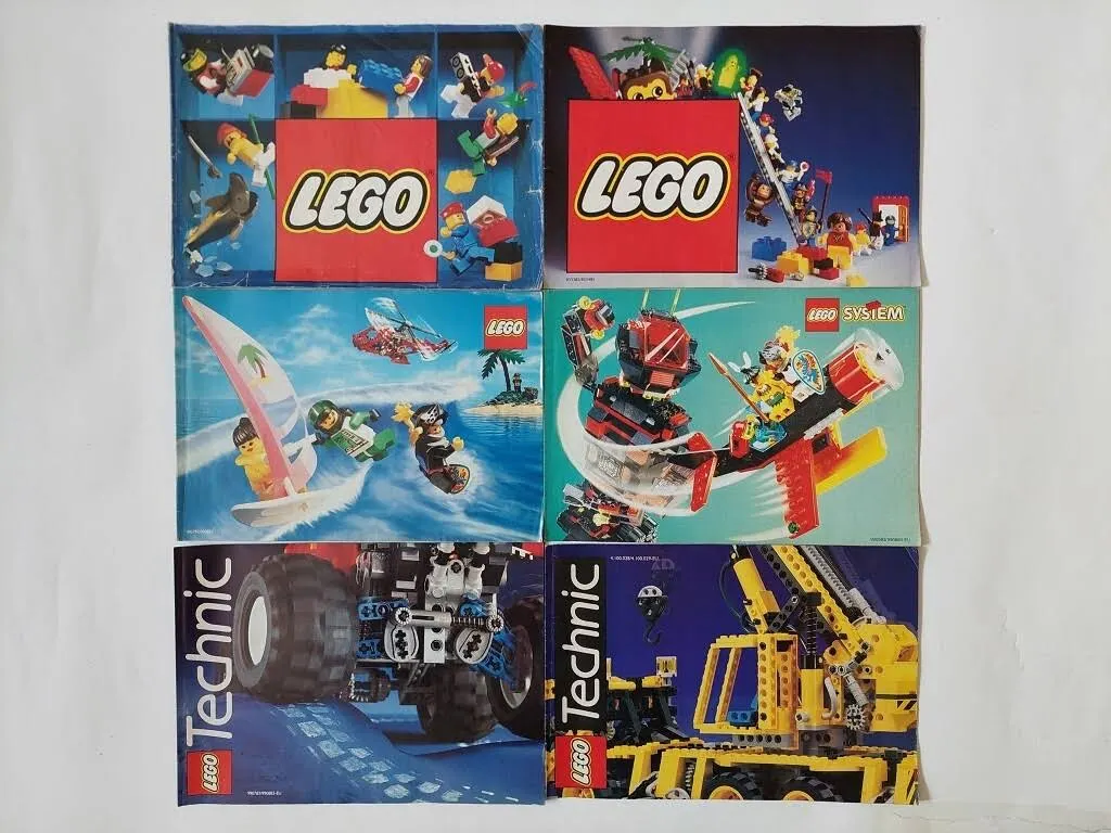 Katalogi Lego z lat 90 6 sztuk + 9 ulotek + 3 plakaty
