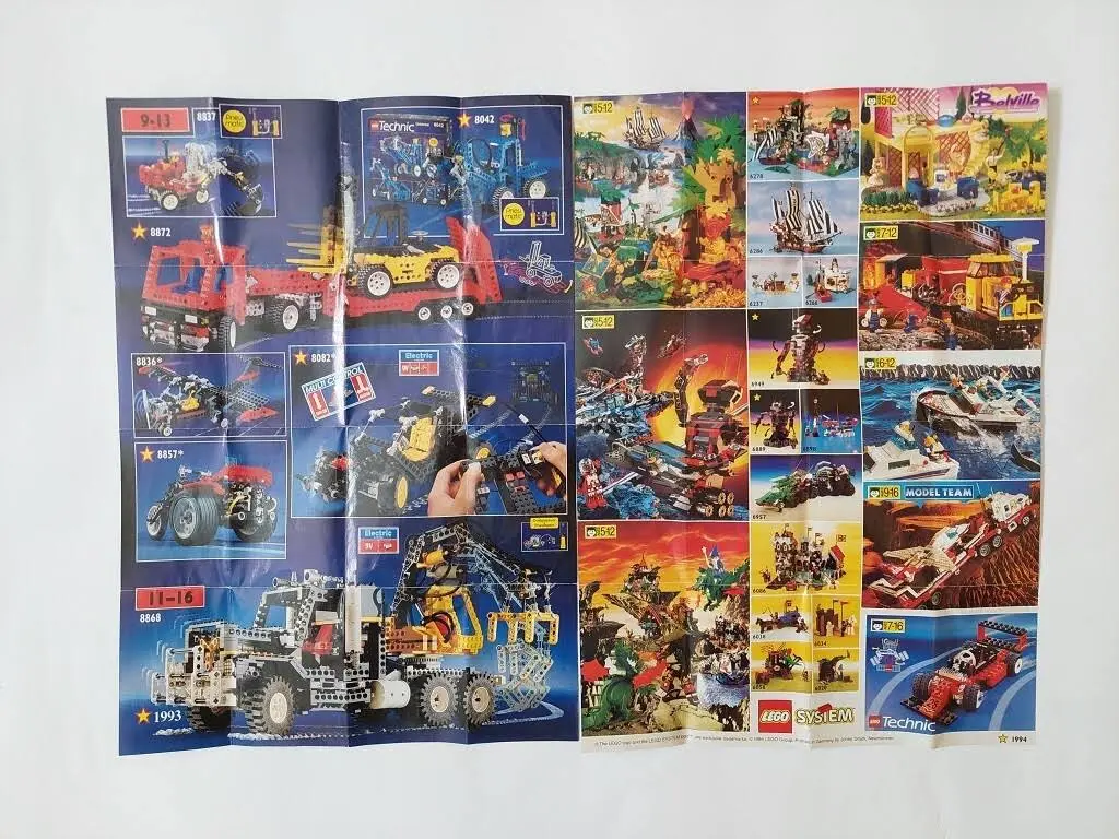 Katalogi Lego z lat 90 6 sztuk + 9 ulotek + 3 plakaty