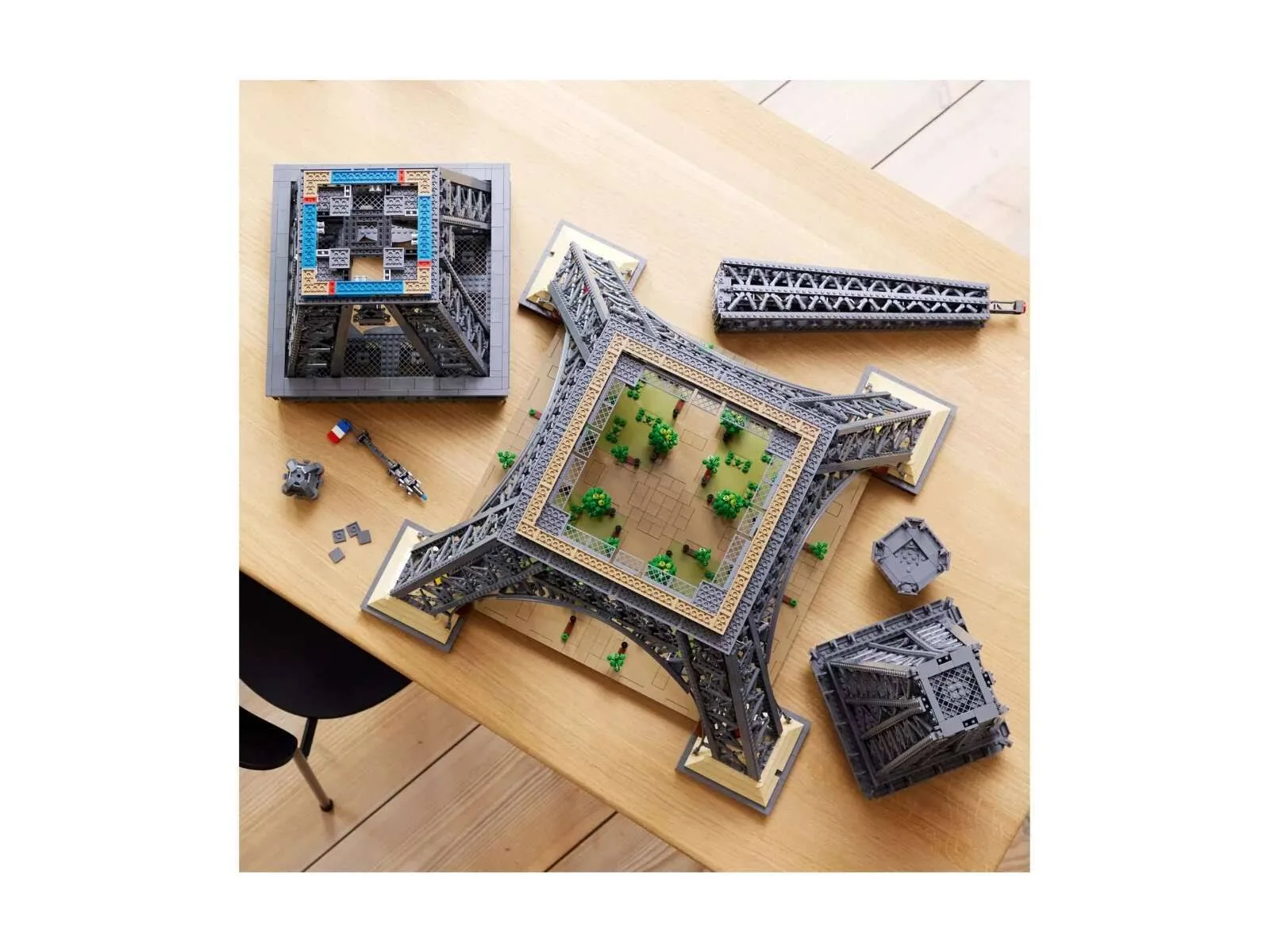 LEGO 10307 ICONS Wieża Eiffla