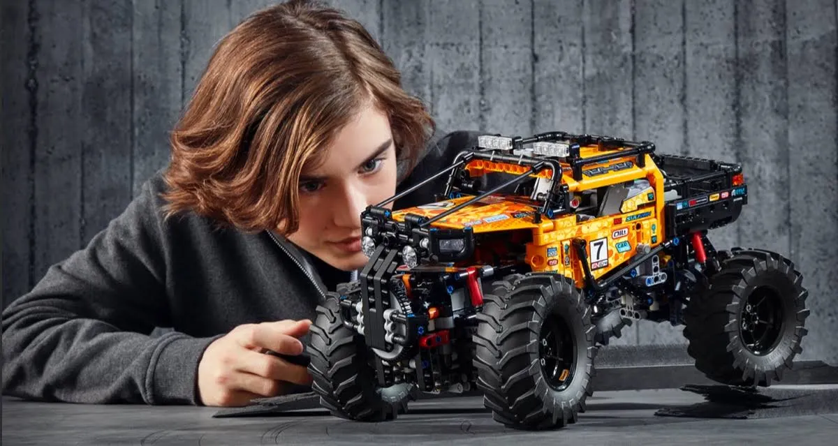 LEGO 42099 Technic Zdalnie sterowany pojazd terenowy