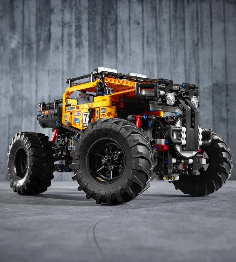 LEGO 42099 Technic Zdalnie sterowany pojazd terenowy