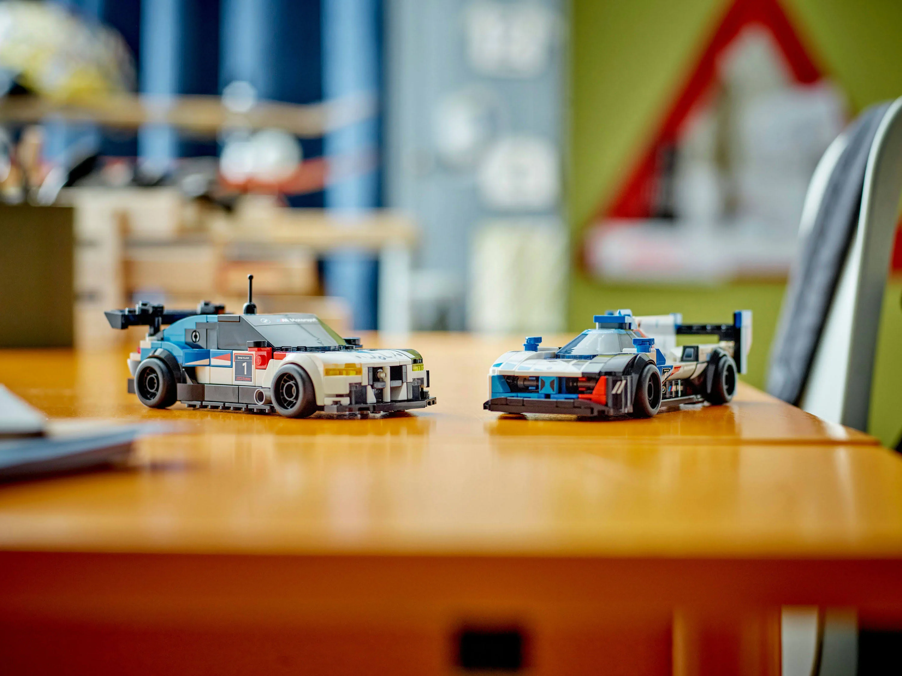 LEGO 76922 Speed CHAMPIONS - Samochody wyścigowe BMW M4 GT3 & BMW M Hybrid V8