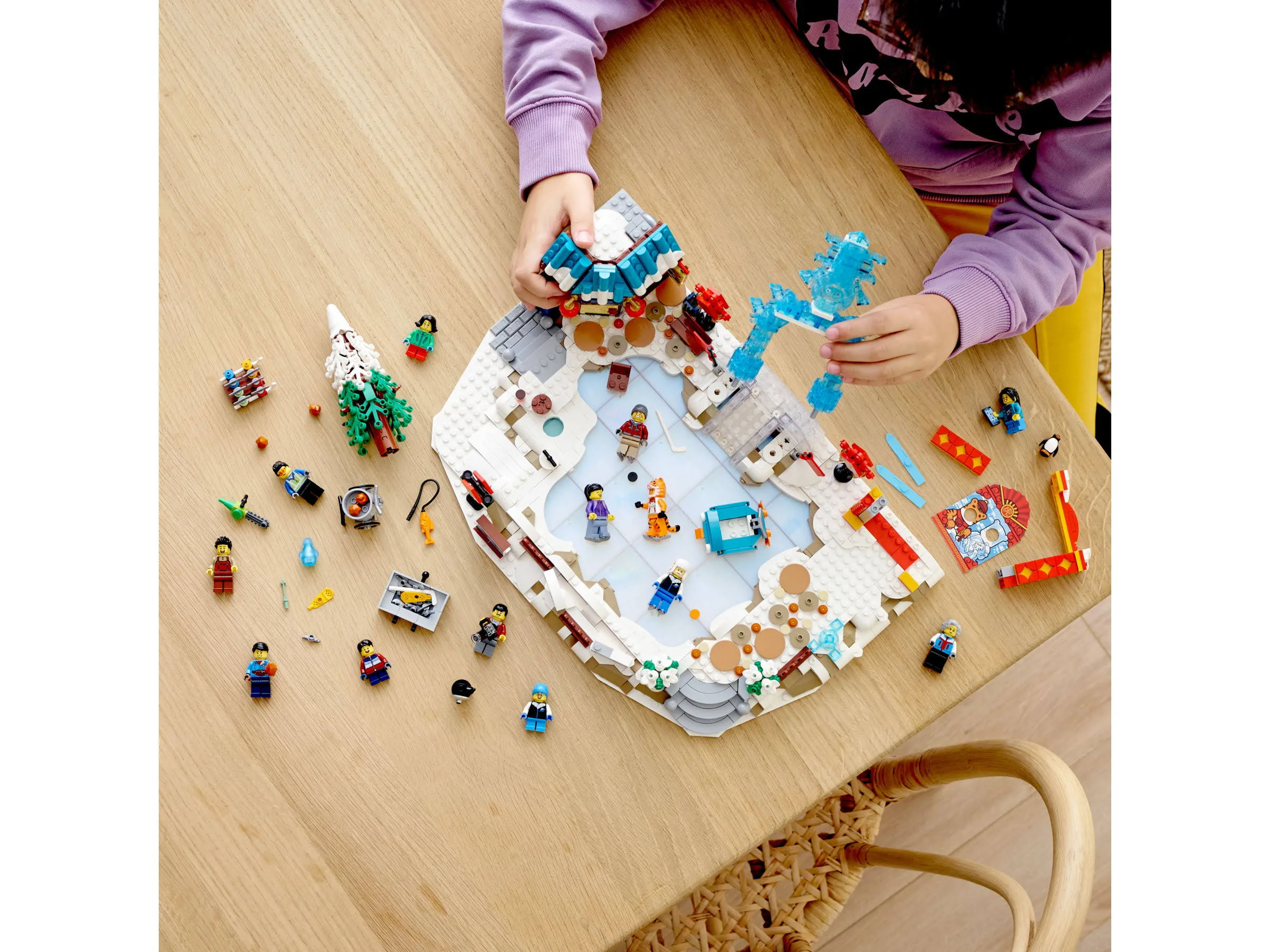 LEGO 80109 NOWY ROK KSIĘŻYCOWY - FESTIWAL LODU