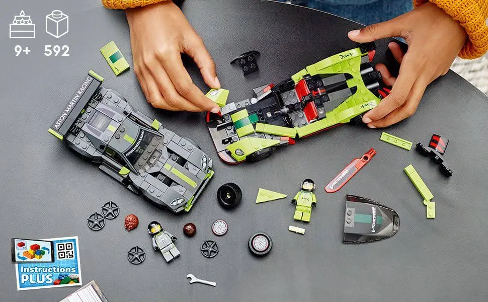 LEGO (76910) Speed Champions - Aston Martin Valkyrie AMR Pro i Aston Martin Vantage GT3