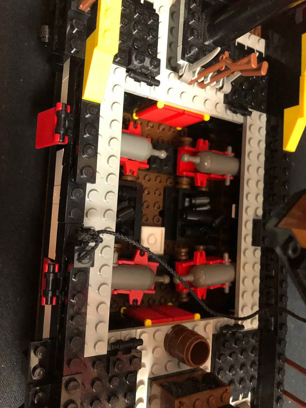 Lego 6285 Piraci I Black Seas Barracuda (dark Shark) Statek Piracki Z