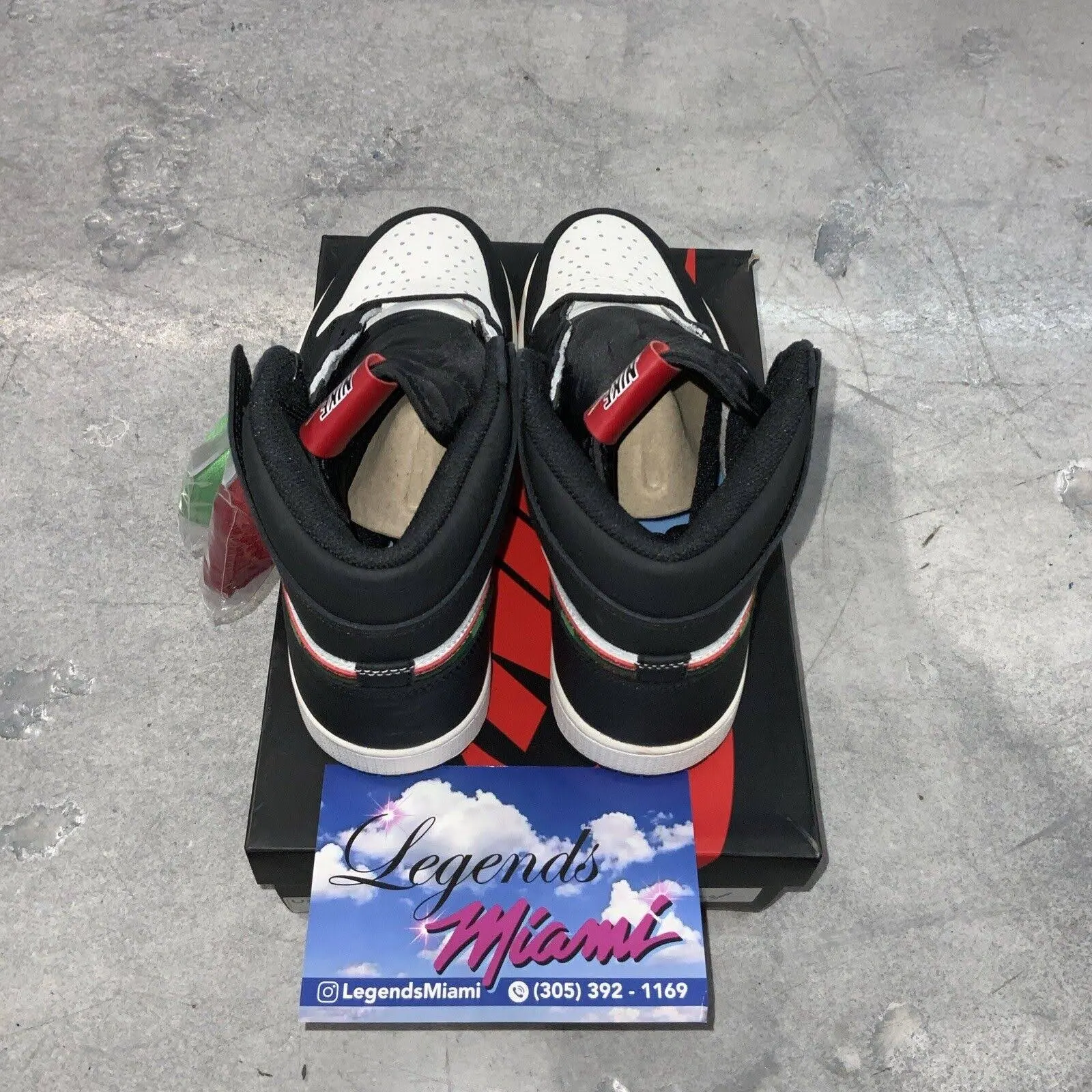 Nike Jordan 1 Retro High Og Sports Illustrated 2018 Rozmiar 10.5 100%