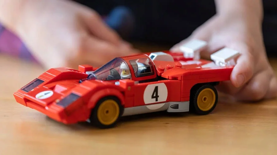 Klocki Lego Speed Ferrari Zestaw Konstrukcyjny Legendarny Model 291szt