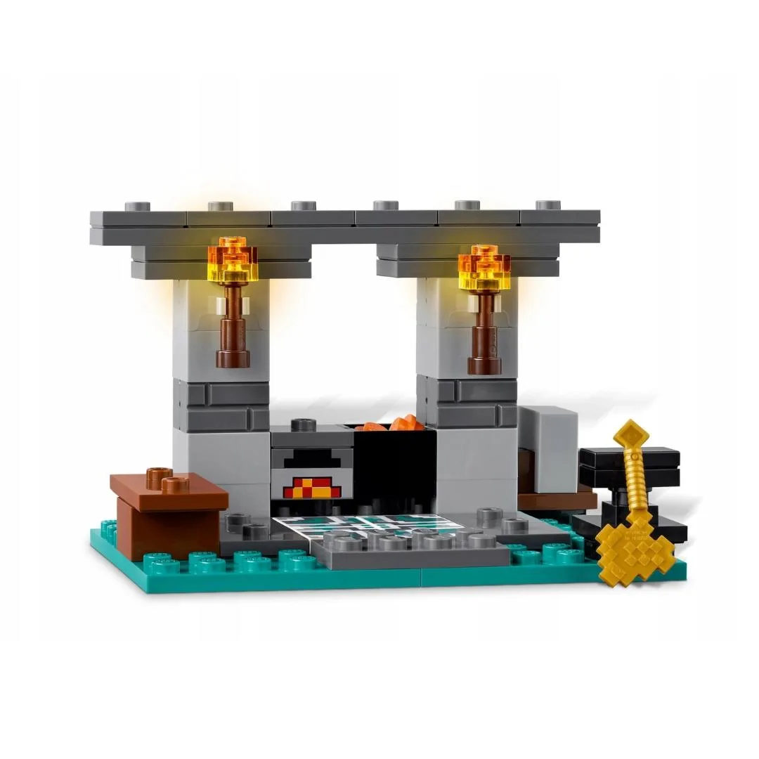Lego Minecraft 21252 Zbrojownia